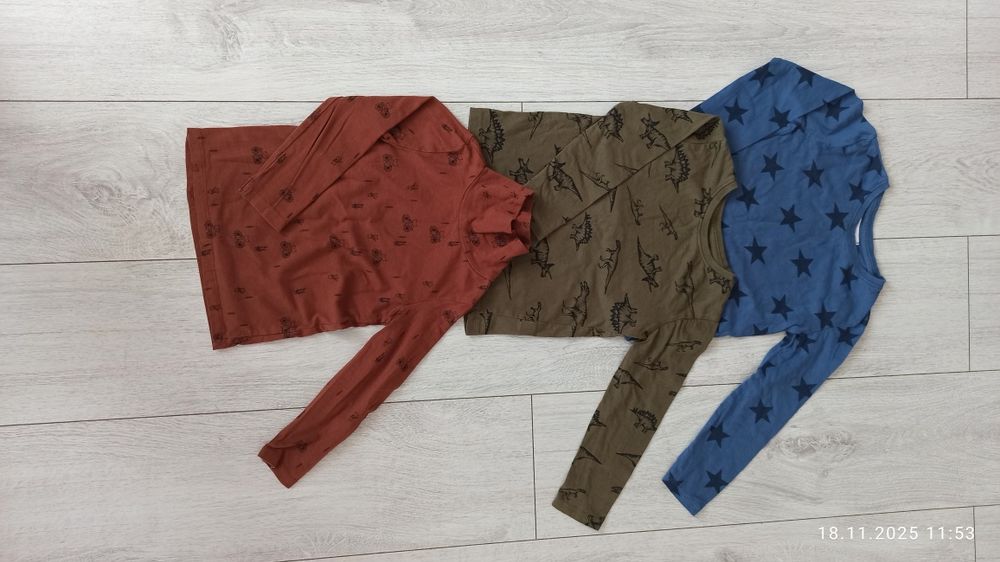 Koszulki z długim rękawem 3 sztuki r 98 Sinsay