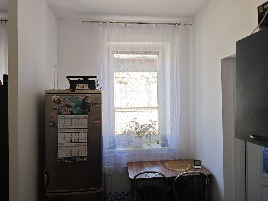 Piaski , 41 m2  C.O z sieci