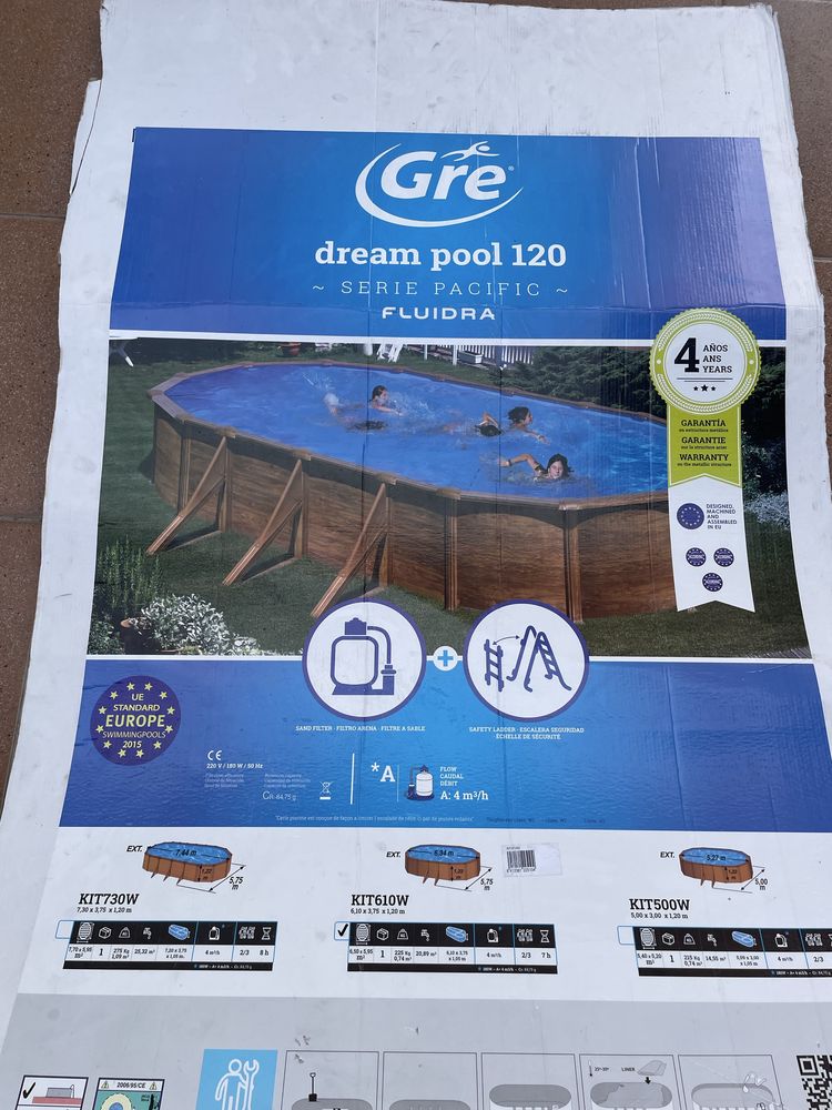Piscina Gre Pacific