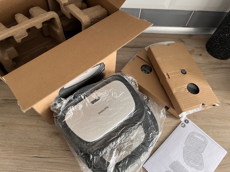 Бутербродниця / гриль / вафельниця PHILIPS Series 5000