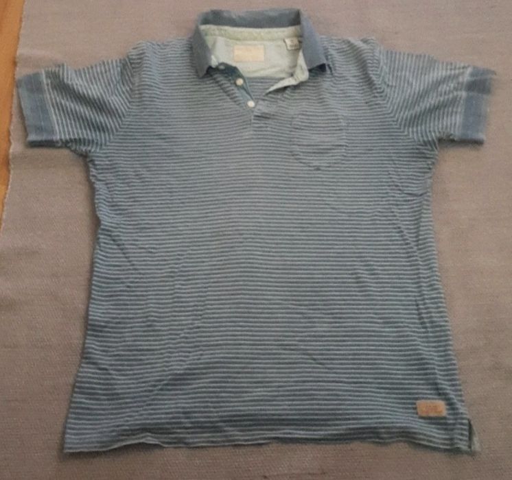 Pólo de homem azul
