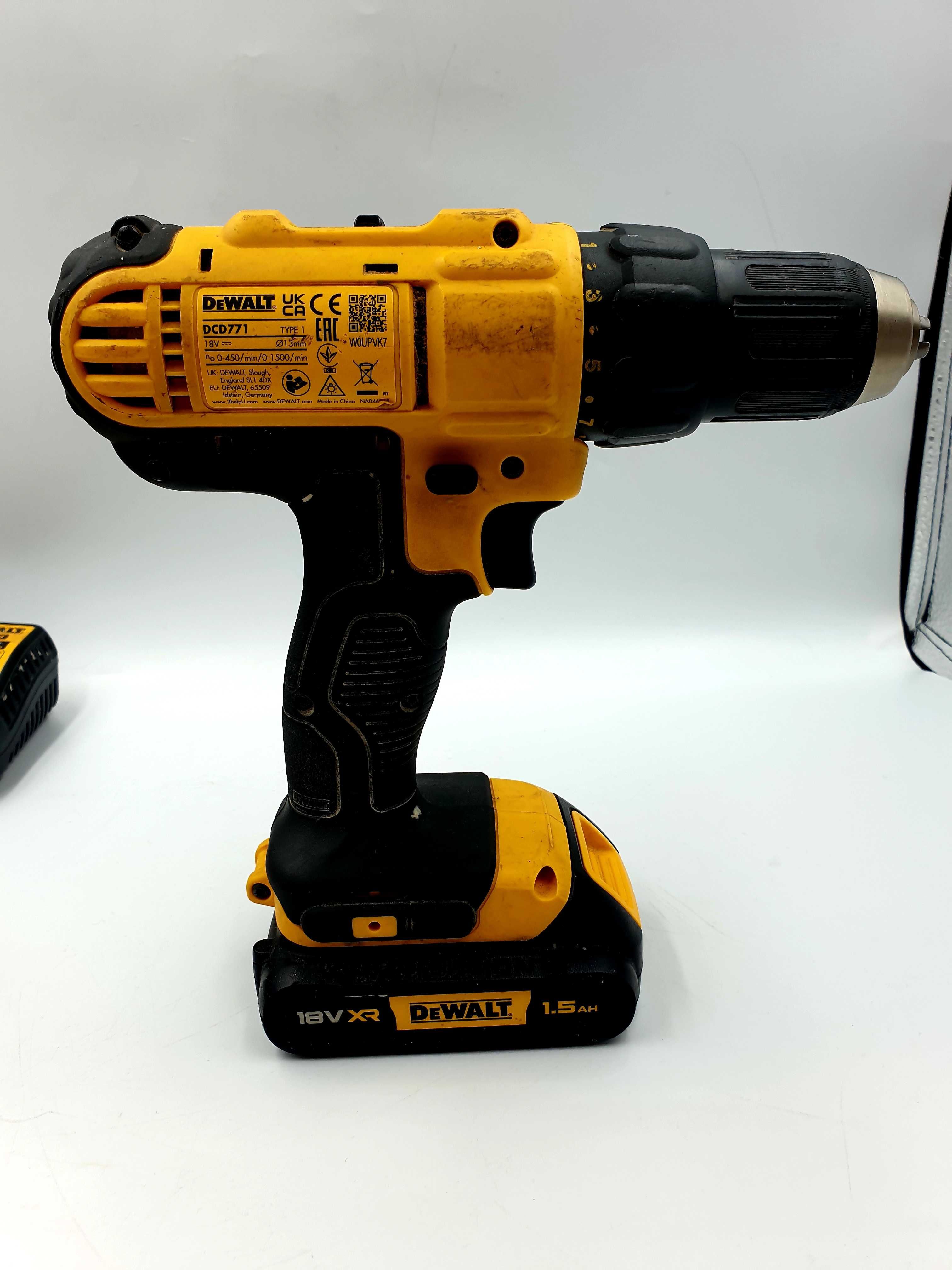 Wiertarko-wkrętarka DeWalt DCD771 + 3x bateria / Ładowarka / Walizka