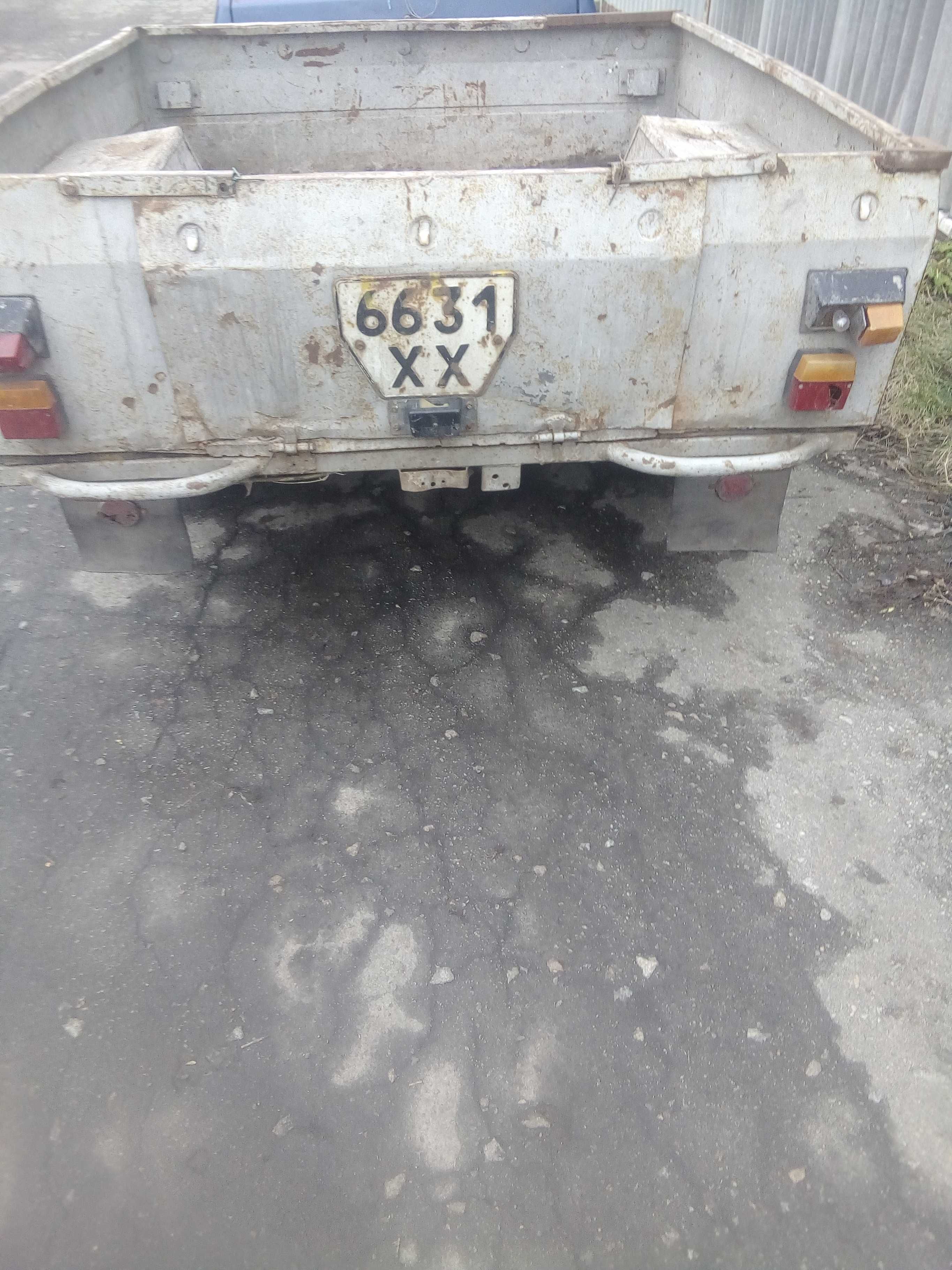 Прицеп легковой гарний.