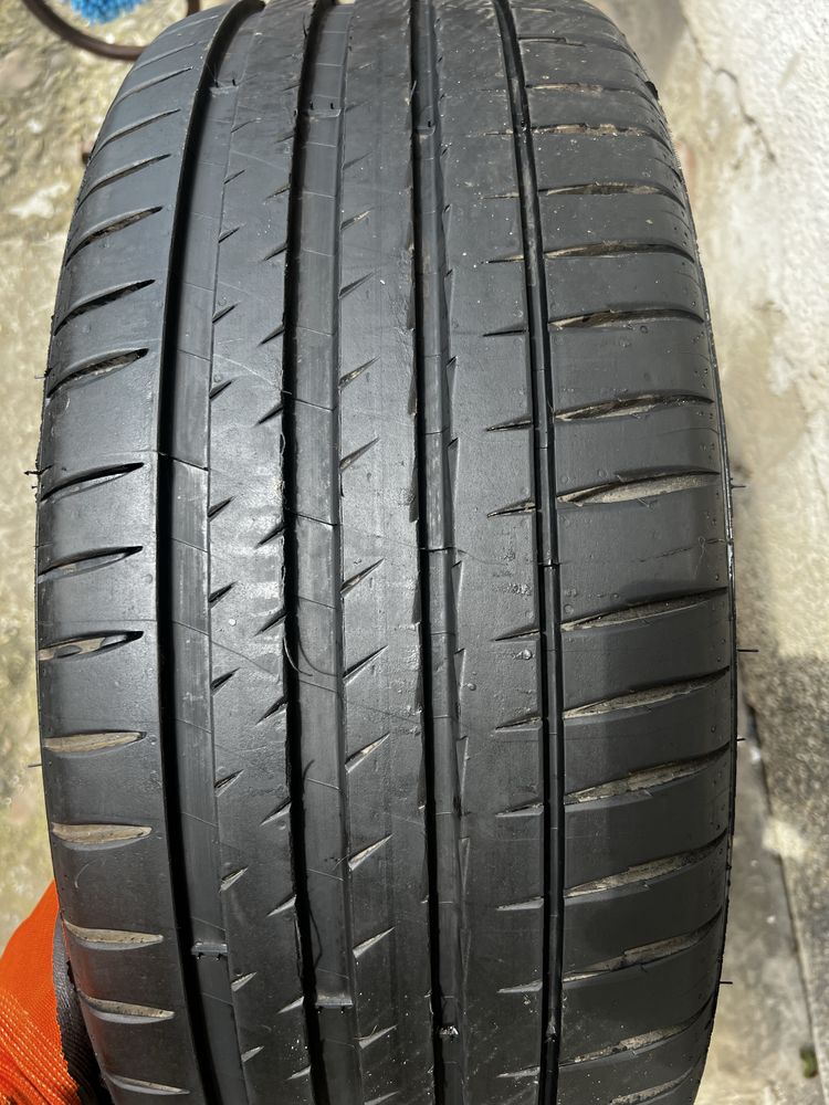 Michelin Pilot Spor 4