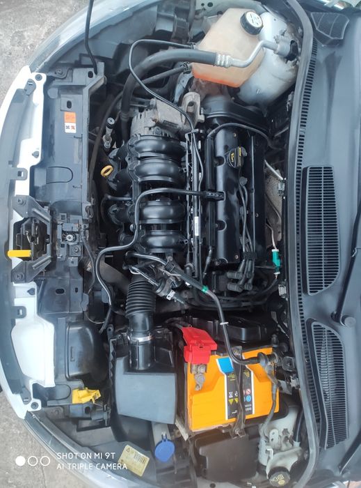 Продам автомобіль Ford fiesta 2010