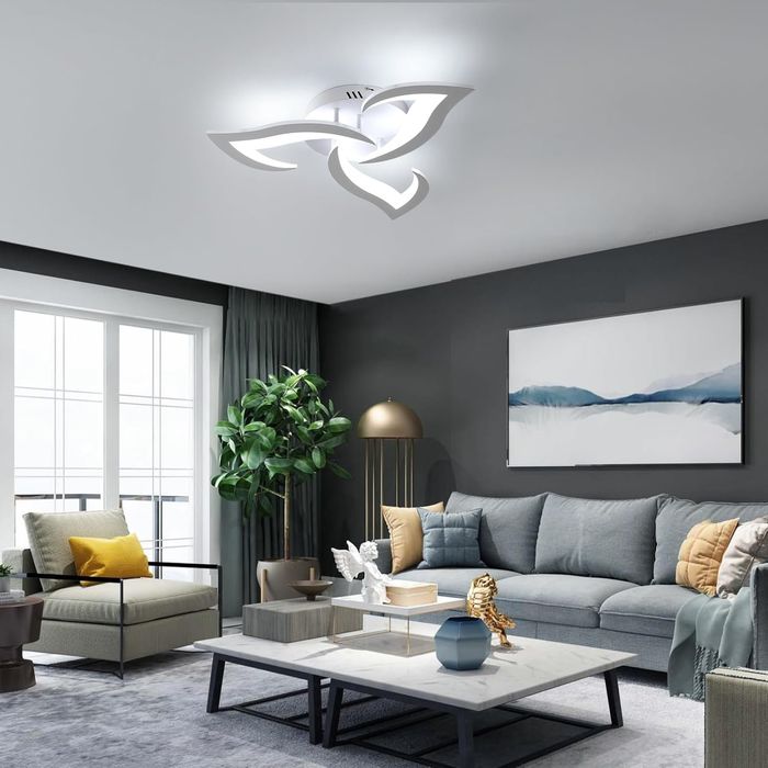 Люстра акрилова " Ластівчиний Хвіст" білого кольору