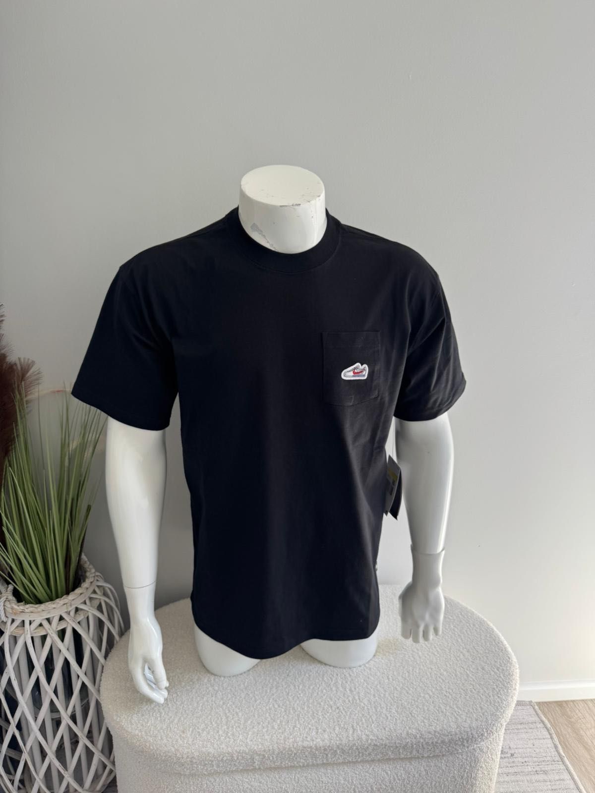 Nowa Koszulka T-shirt NIKE męska czarny S
