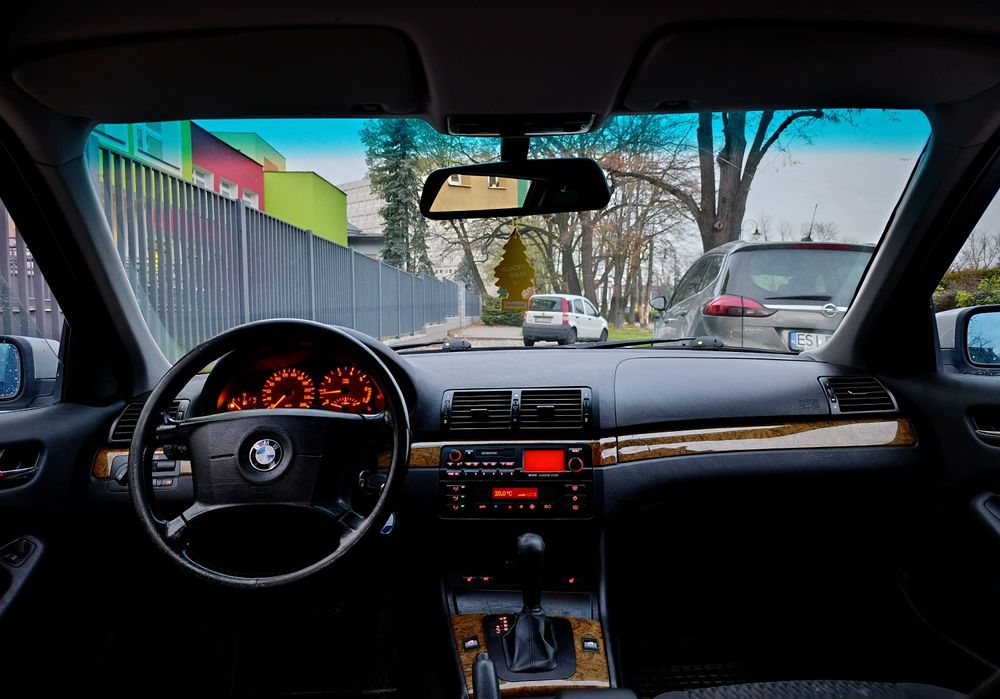 BMW E46 2.0 r6 Touring