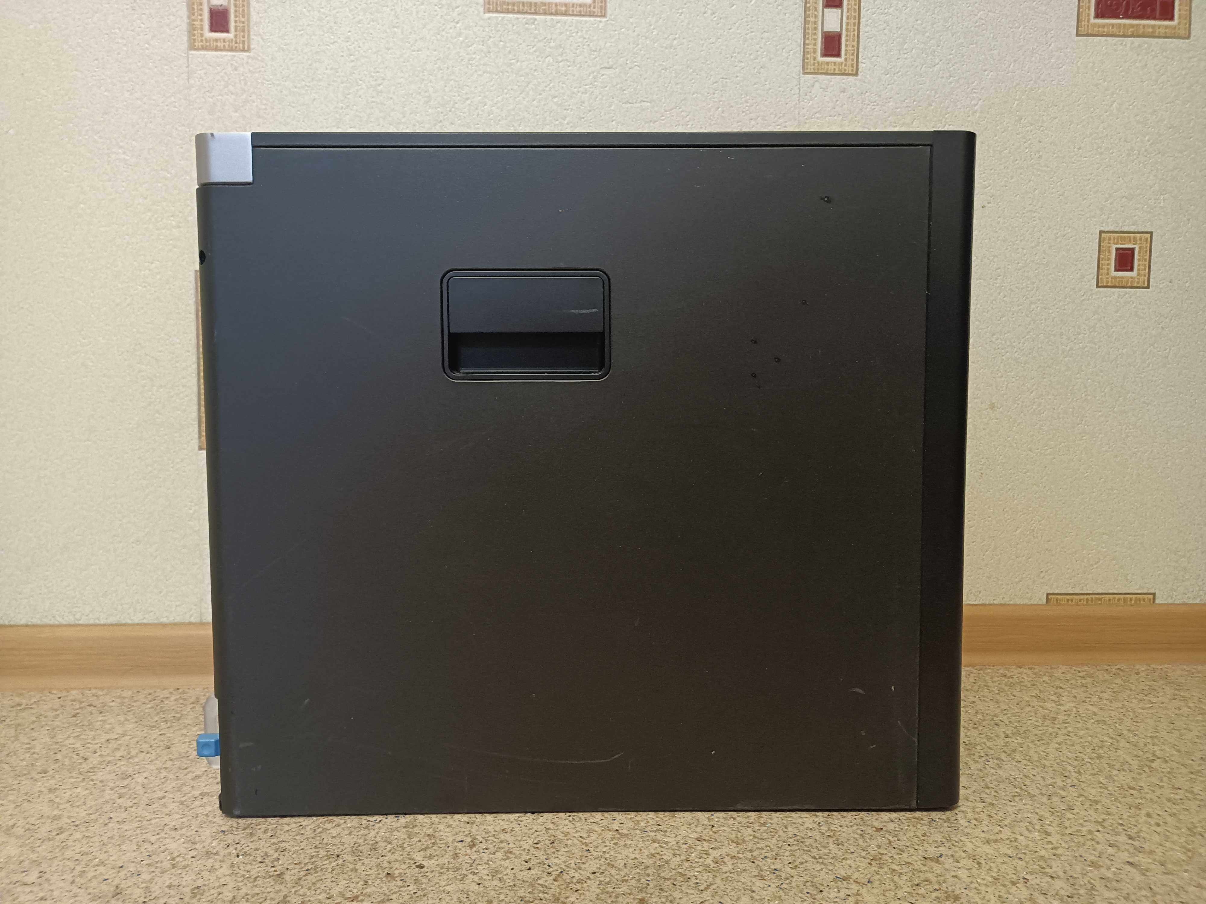 Dell Precision Tower 5810 (T5810) E5-1650 v4/16Gb/SSD-250gb/без відео