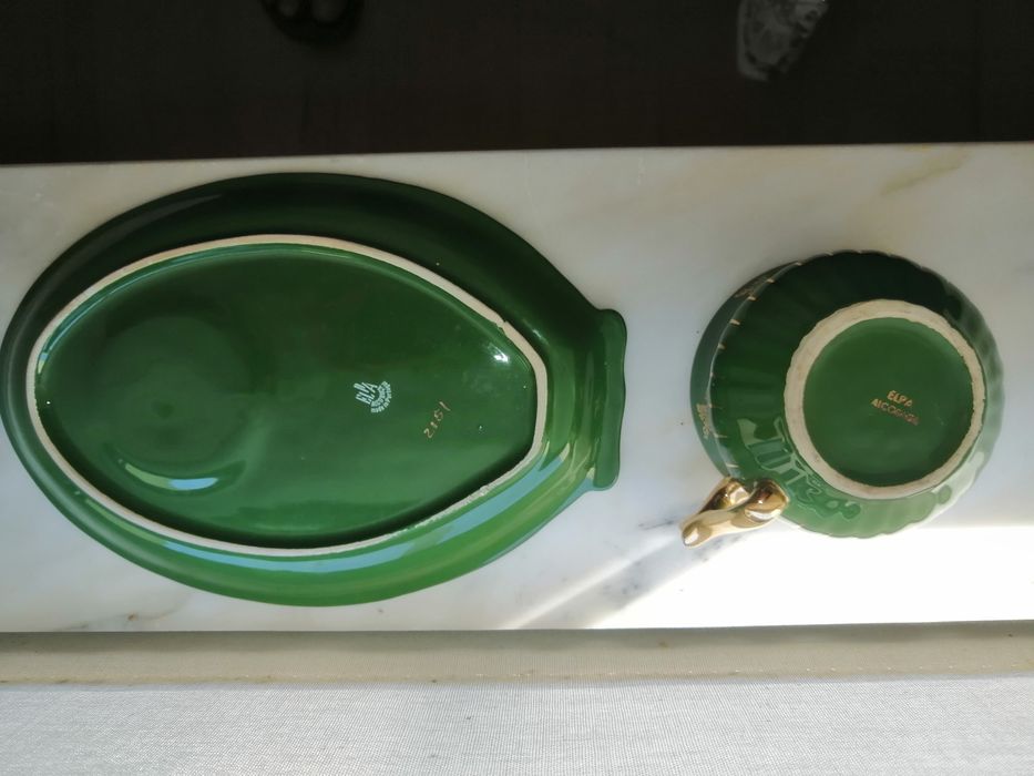 Chávena grande com bandeja de Alcobaça