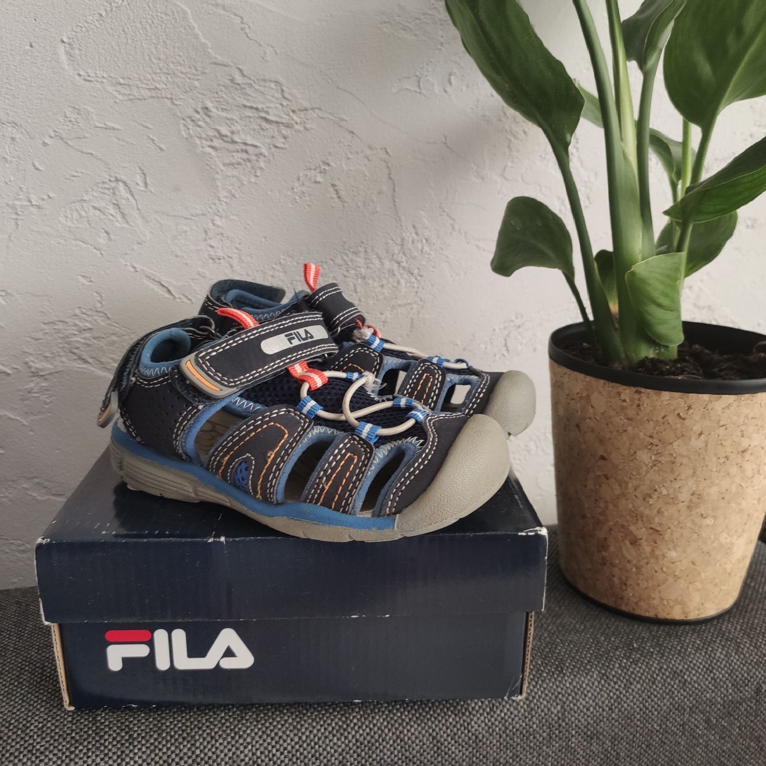 Fila sandały sportowe r 25 dla chłopca