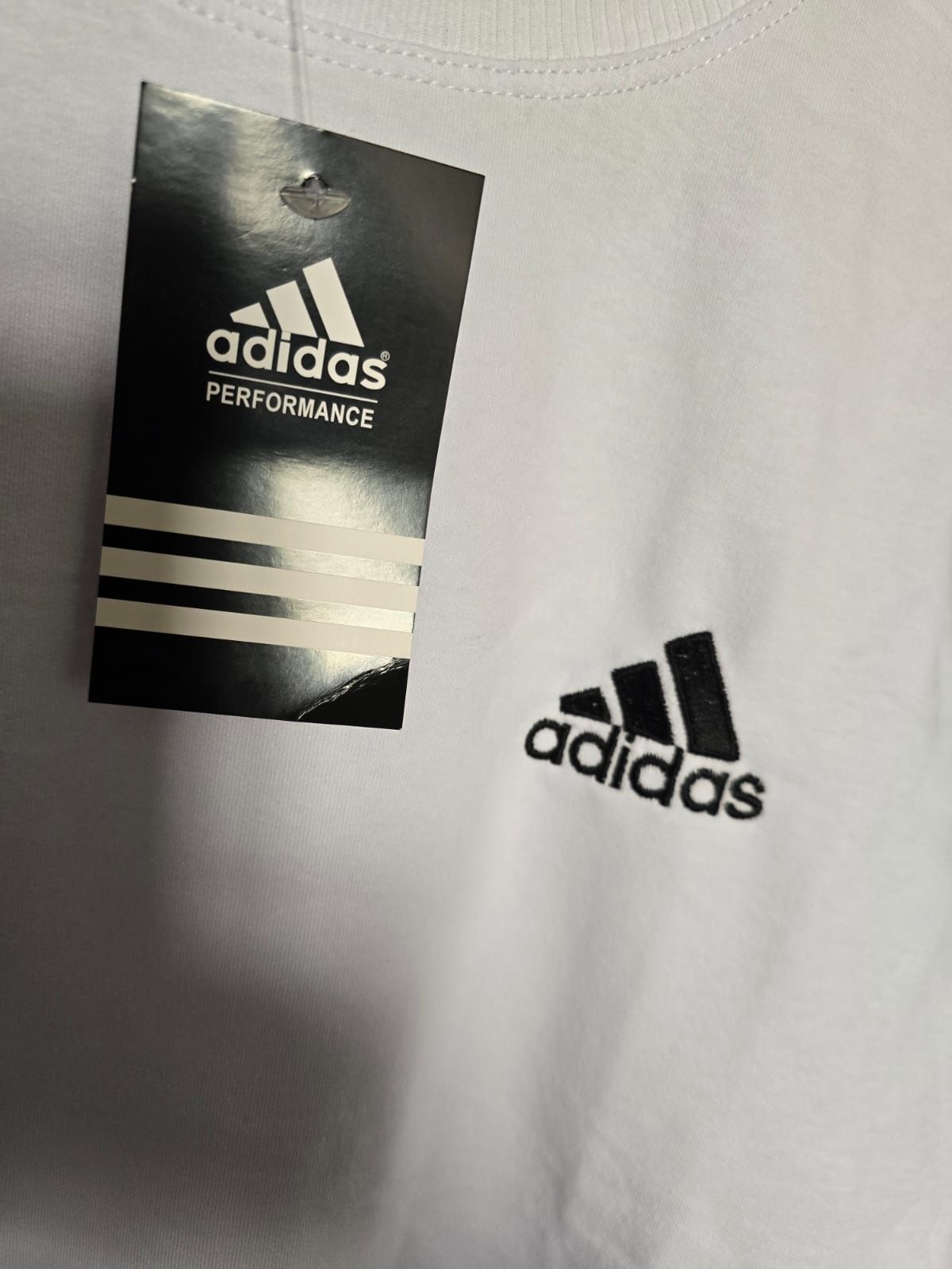 Bluza Adidas rozmiar XL biała