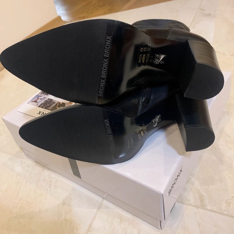 Buty Bronx Czarne Kowbojki Botki
