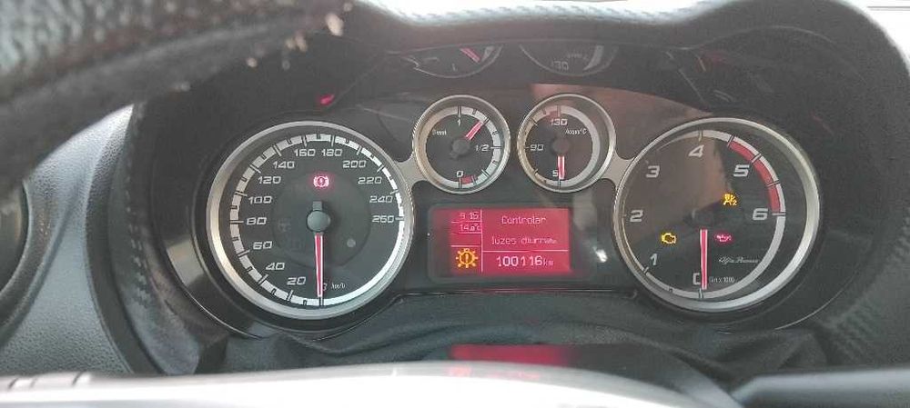 ALFA ROMEU MITO  1.6 JTD Distinctive