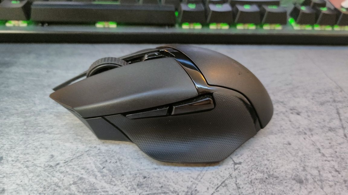Rato Razer Basilik X Hyperspeed