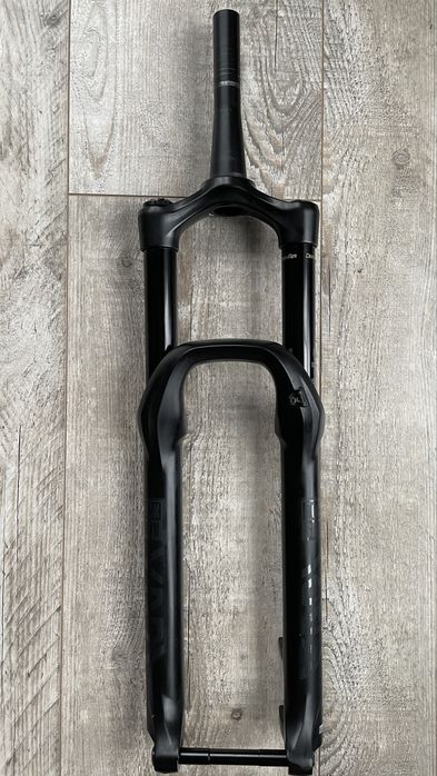 Amortyzator RockShox Yari 29” 170mm