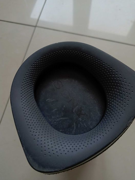 Głośnik bluetooth Sony xb43 (stan dostateczny)