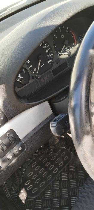 BMW lindo muito bem cuidado