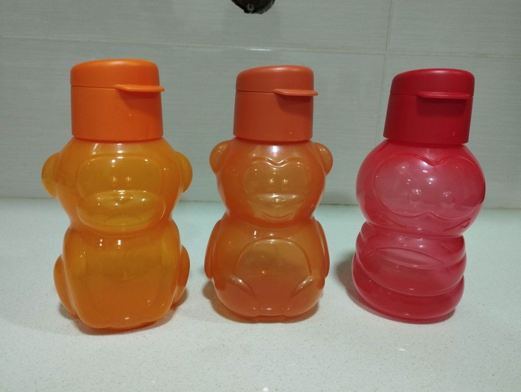 Garrafas criança Tupperware Novas