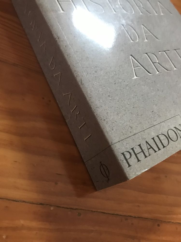 Livro A História da Arte - E. H. Gombrich - Phaidon