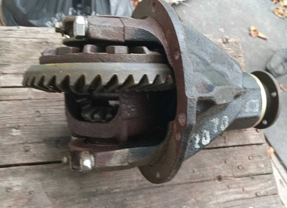 Продам редуктор ВАЗ 2106 (новый)