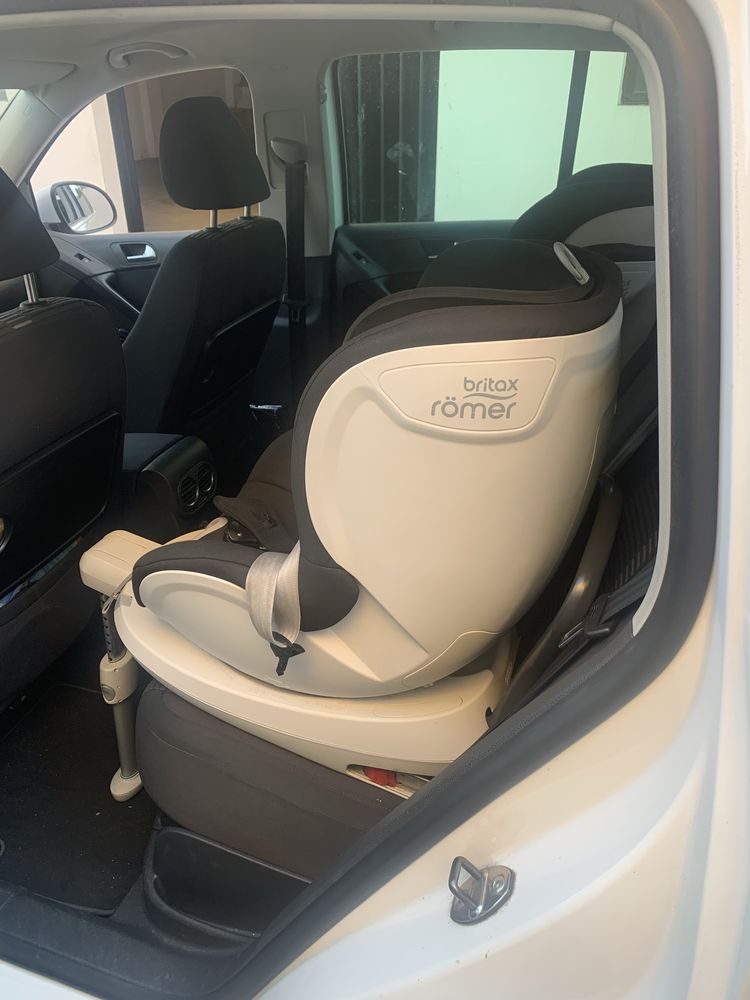 Britax Romer 360 O DUALFIX M i-SIZE