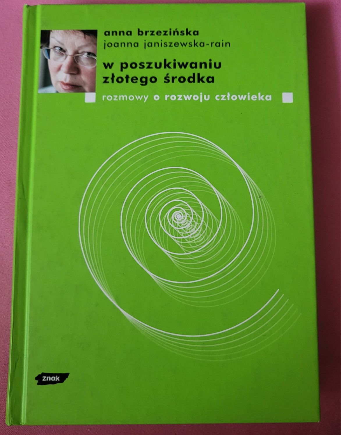 W poszukiwaniu złotego środka. Brzezińska, Janiszewska Rain