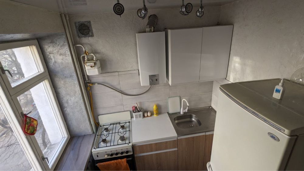 Здам 3 кв центр міста військовим