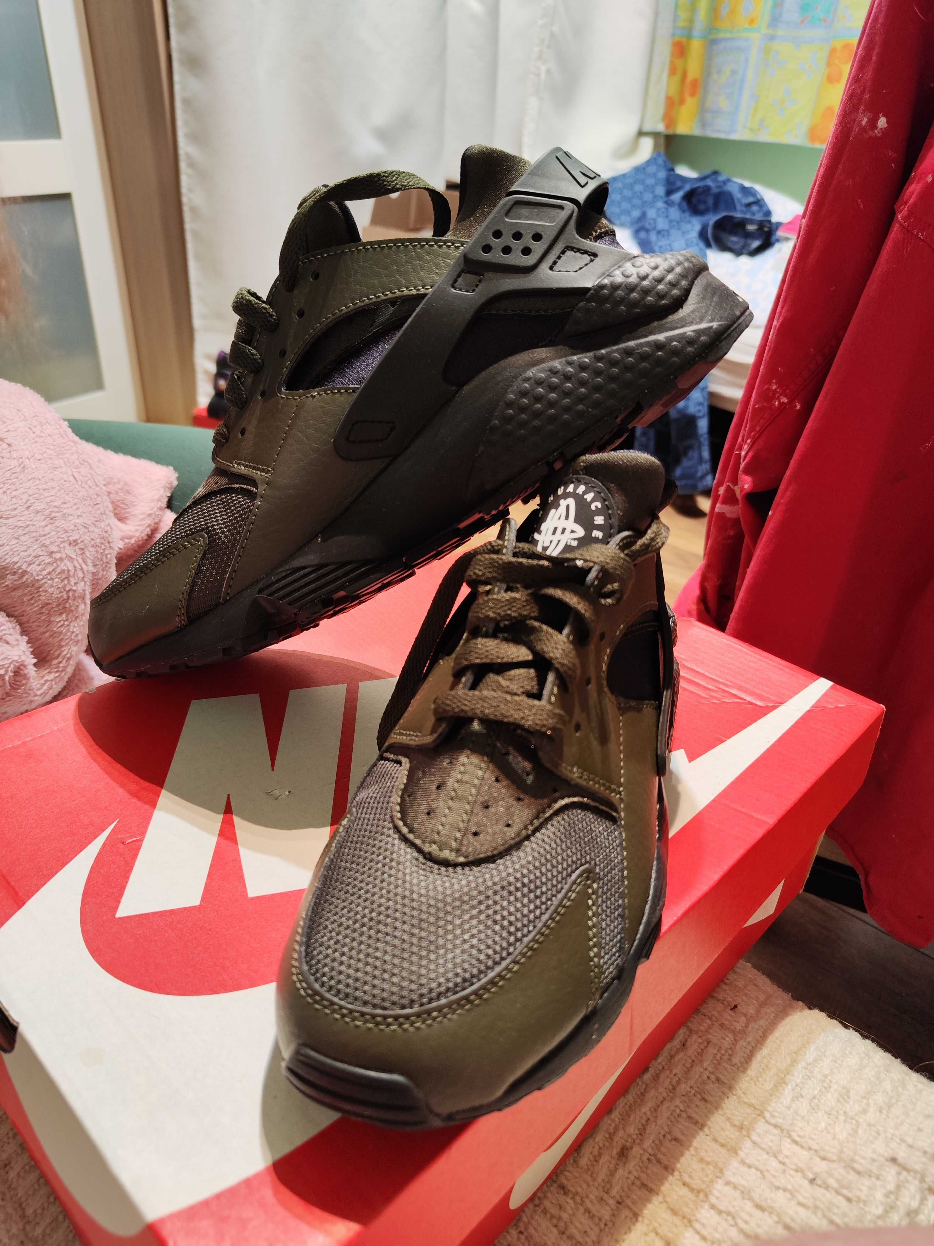 Nowe buty Nike air Huarache khaki czarne 41 42