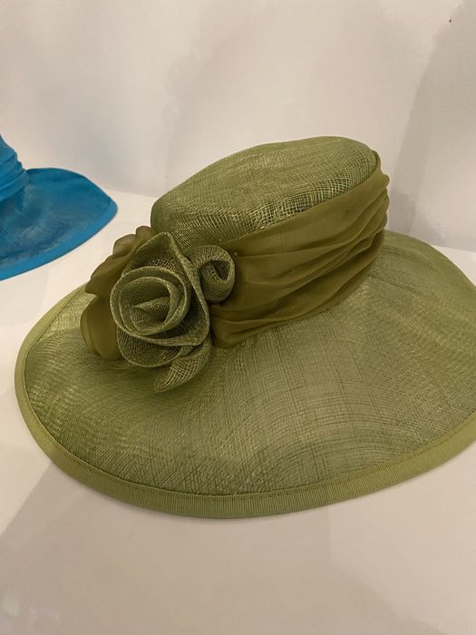 Chapeu de senhora de cerimonia da marca Jamir