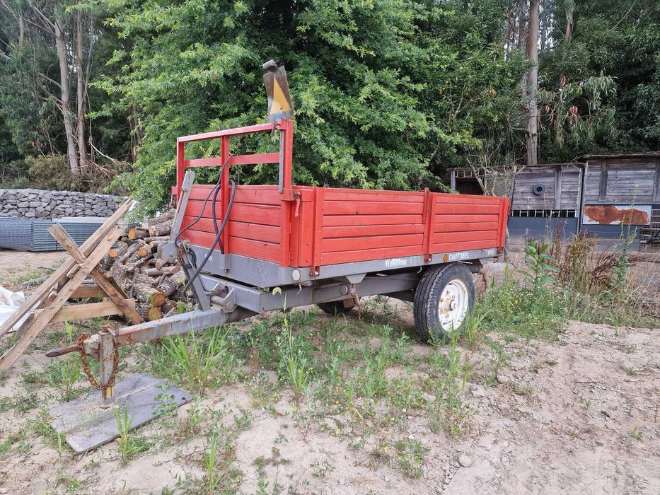 Reboque agricola Herculano