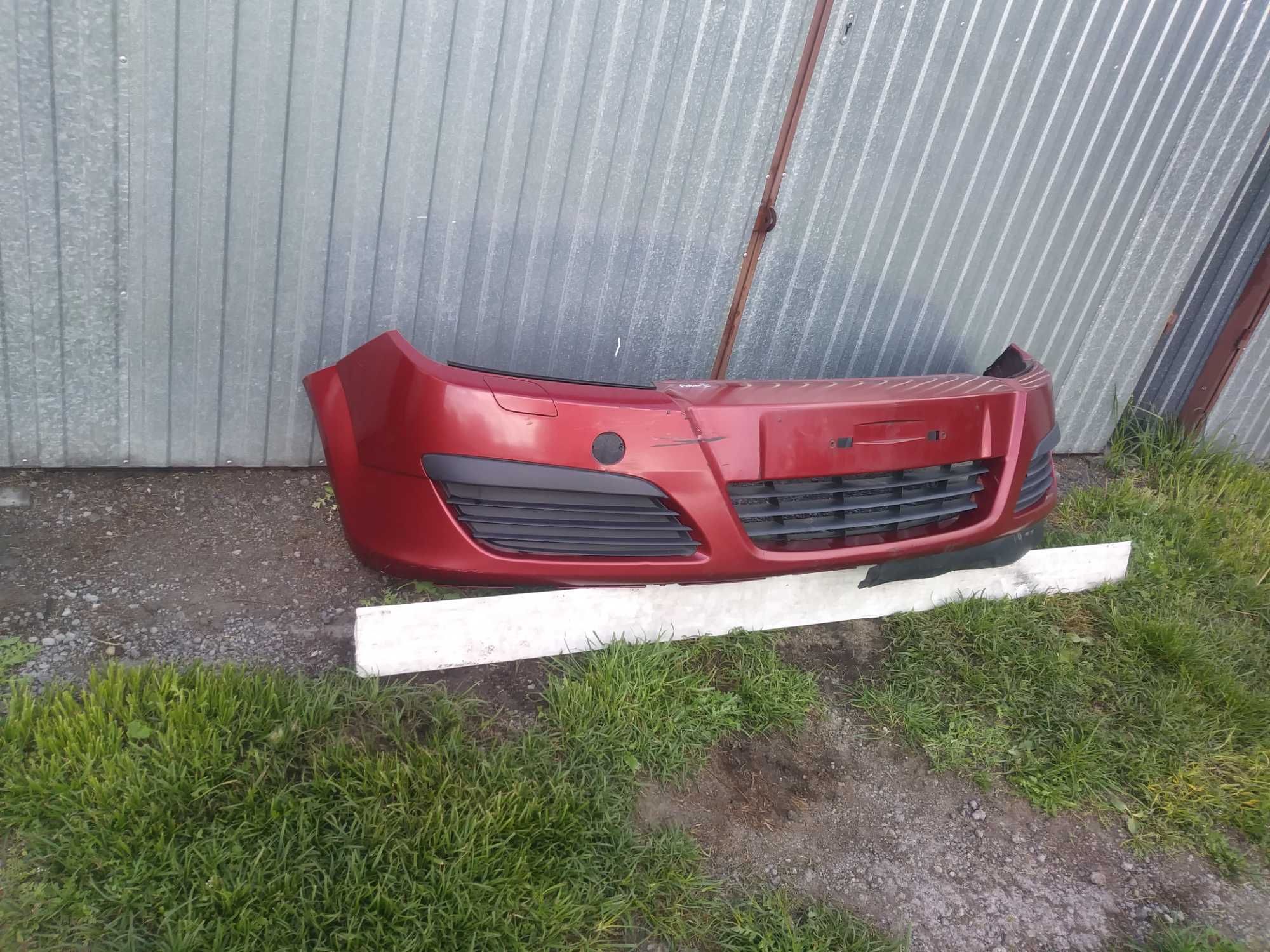 Opel Astra H Zderzak Przód przedni bordowy