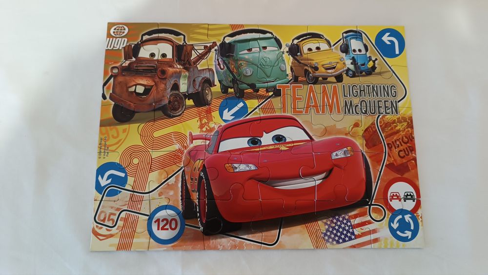 4 em 1. Jogos de Cars Faísca. Disney.