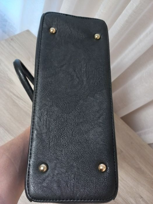 Сумка женская в идеальном состоянии