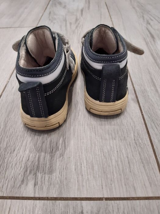 Buty Bartek na jesień rozm 24