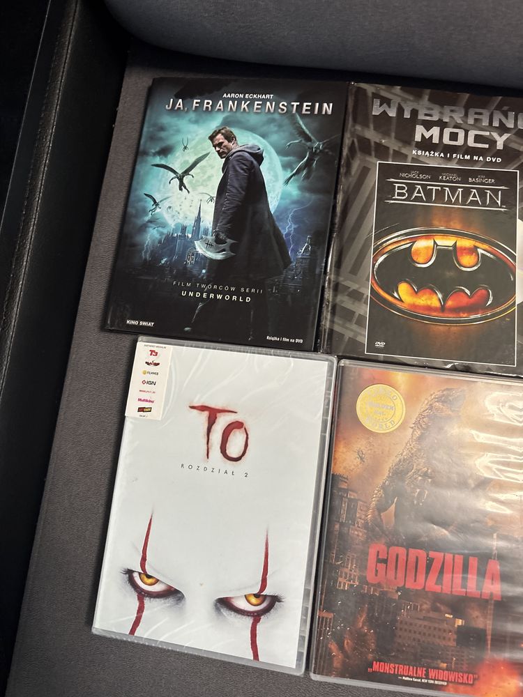 Zestaw filmow DVD - 10 szt - TO Piła Wilkołak Barman 300 Lektor PL