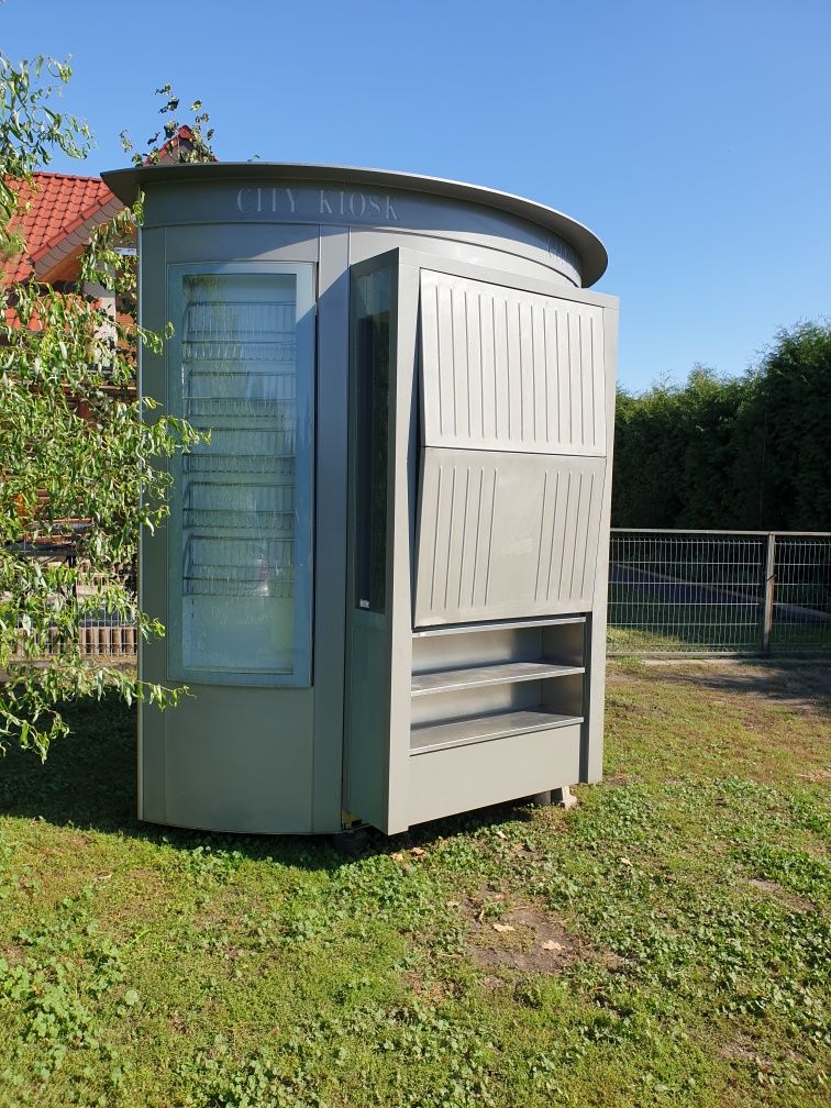 X         sprzedam kiosk