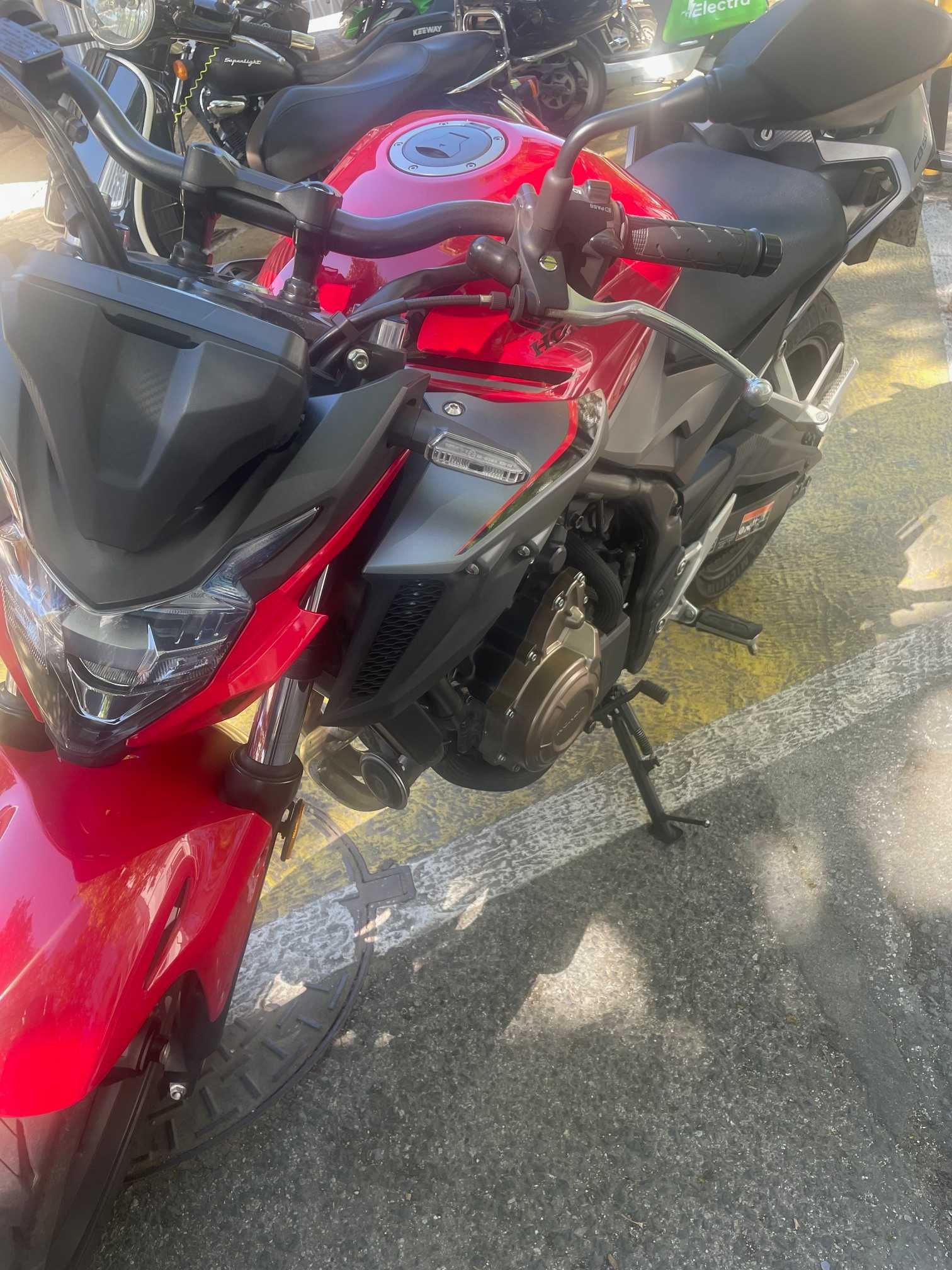 Moto cb500f 2021