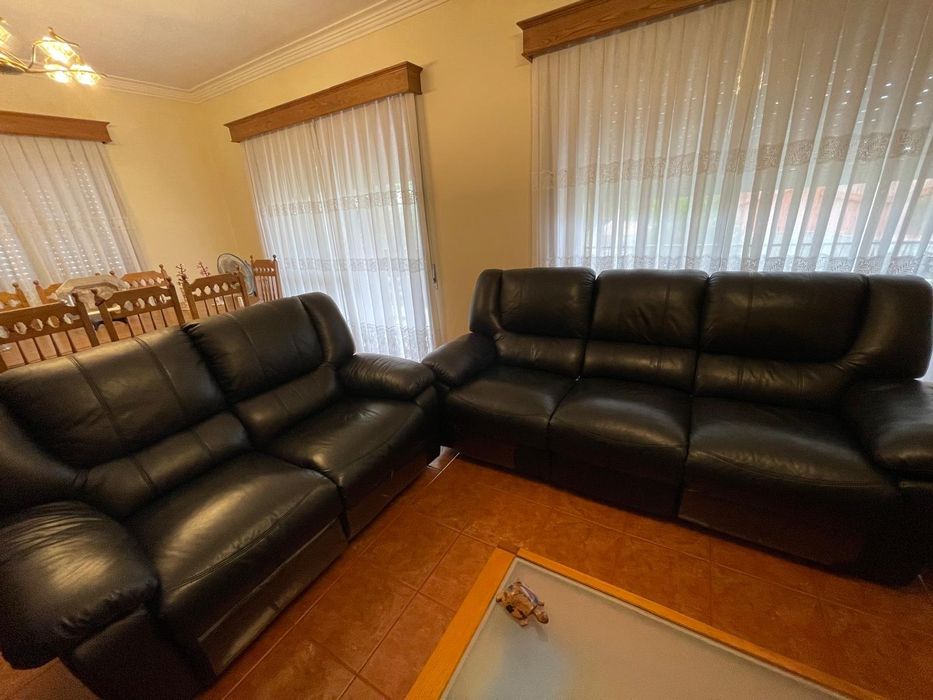 Conjunto de sofas Relax 3+2. Sofás em bom estado.
