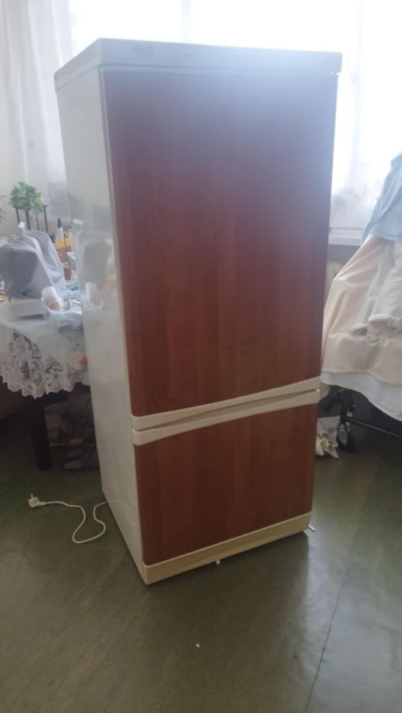 Lodówka oddam z darmo