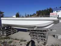 Barco pesca Achigã