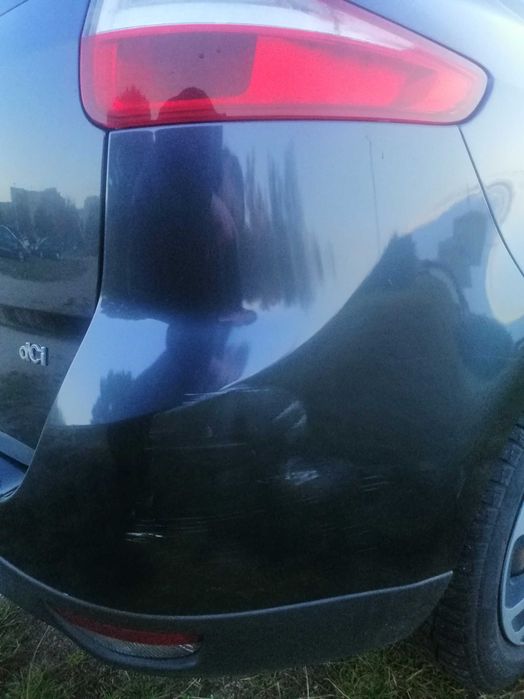 Renault Megane Scenik 2011 1.6 130к.с