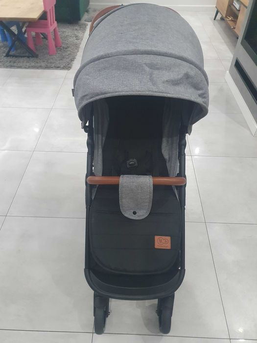 Wózek spacerowy Kinderkraft GRANDE PLUS szary