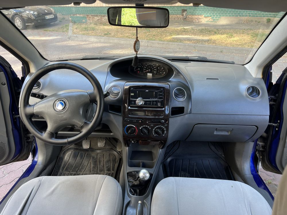 Продам Geely MK 1.6