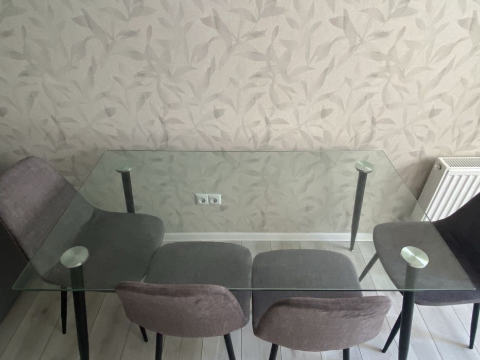 Стіл обідній скляний 140х80