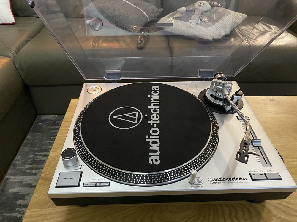 Gramofon Audio Technica