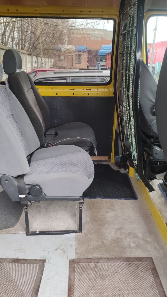 Продам власний авмобіль Сітроен джампер