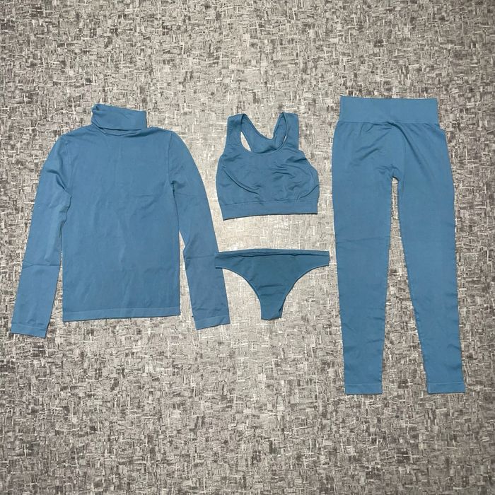 Комплект легинсы, водолазка, топ, трусы S/M