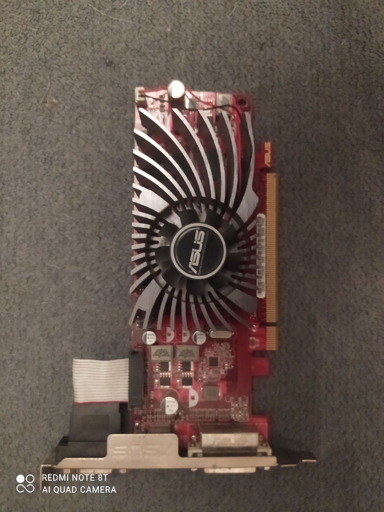 Видеокарта ASUS eah6570/DI/1GD3(LP) GPU AMD Radeon HD 6570