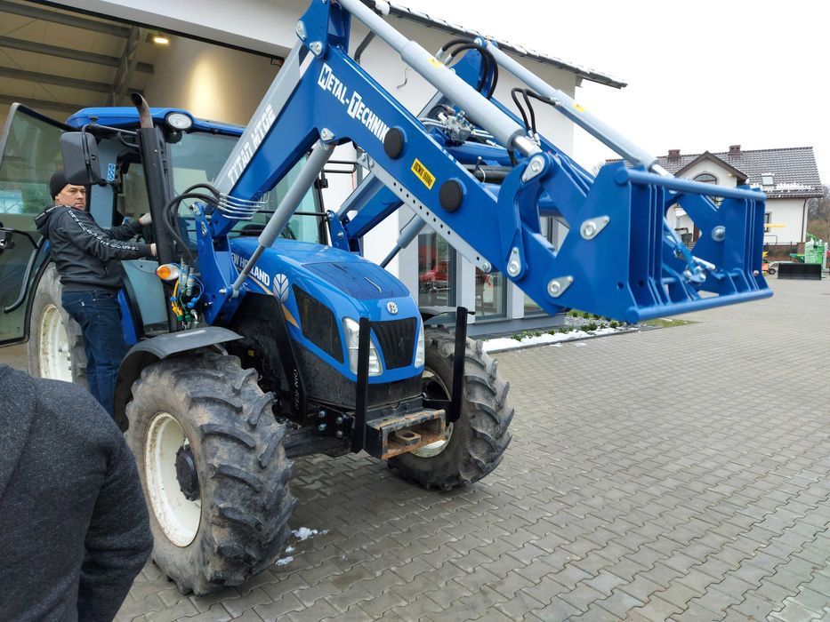 Ładowacz New Holland TD5.85*T5*TS.100*T4.85 i inne, Metal Technik